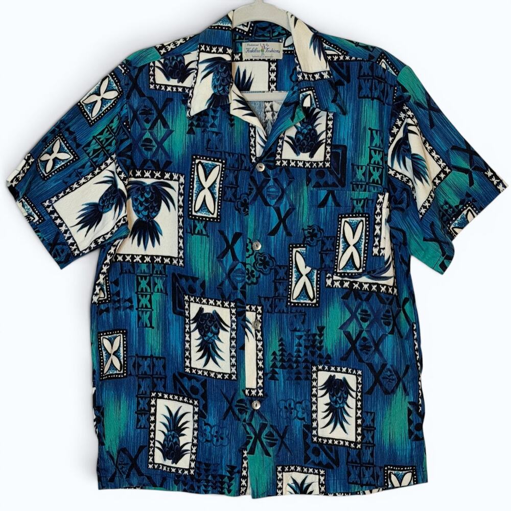 Vintage 60s 70s Hukilau Barkcloth Hawaiian Shirt Blue Tiki Surf Aloha Size M